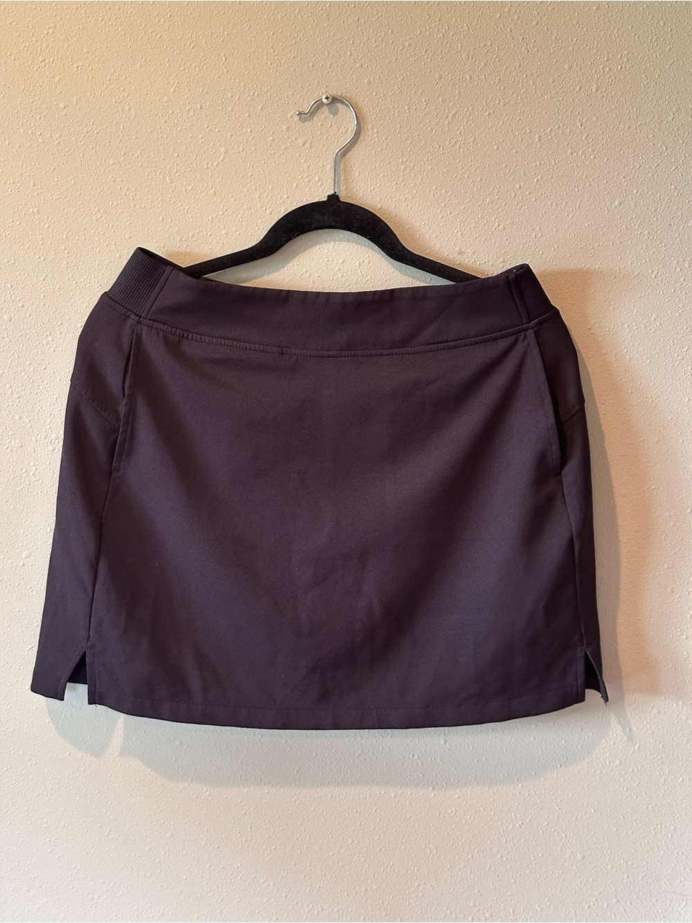 32 Degrees Black Athletic Mini Skirt with Side Slits